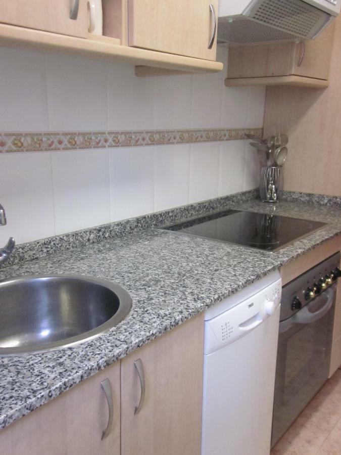 Appartamento Ea Playa Montana45'Guggemhein A 200M Andando Playa Y Del Centro Pueblo Ea Esterno foto