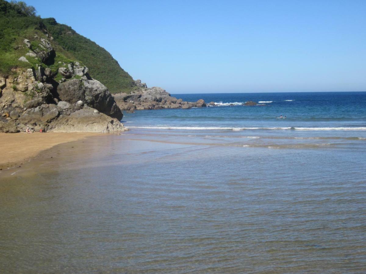 Appartamento Ea Playa Montana45'Guggemhein A 200M Andando Playa Y Del Centro Pueblo Ea Esterno foto